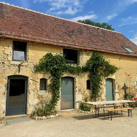 Beautiful House With Panoramic Views Near Belleme *